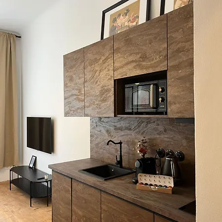 Apartma Aida 1908 דירה *